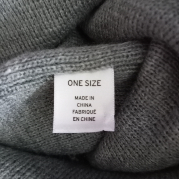 NWT BP Peace Sign Beanie Hat Gray pink - Picture 3 of 5